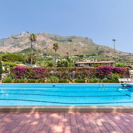 Villetta Con Giardino Esclusivo Di 1000 Mq, Piscina, Tennis, Calcio, Bocce Forio di Ischia Exterior foto