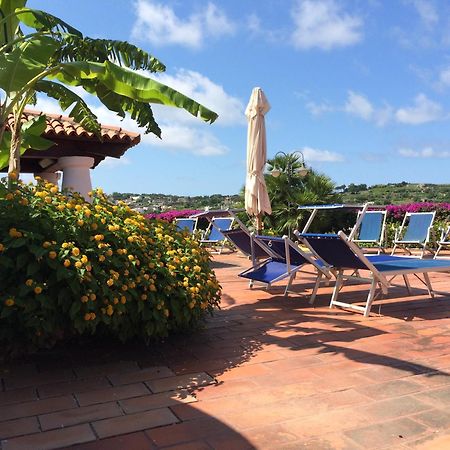Villetta Con Giardino Esclusivo Di 1000 Mq, Piscina, Tennis, Calcio, Bocce Forio di Ischia Exterior foto