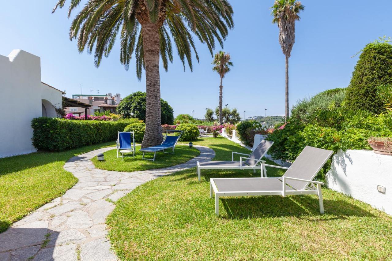 Villetta Con Giardino Esclusivo Di 1000 Mq, Piscina, Tennis, Calcio, Bocce Forio di Ischia Exterior foto