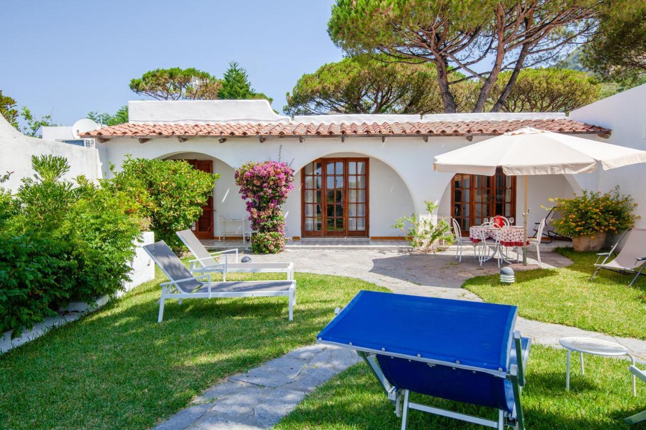 Villetta Con Giardino Esclusivo Di 1000 Mq, Piscina, Tennis, Calcio, Bocce Forio di Ischia Exterior foto