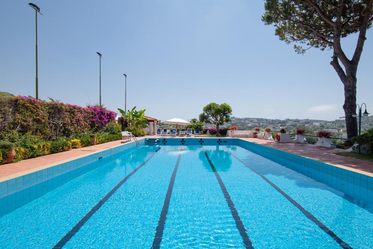 Villetta Con Giardino Esclusivo Di 1000 Mq, Piscina, Tennis, Calcio, Bocce Forio di Ischia Exterior foto