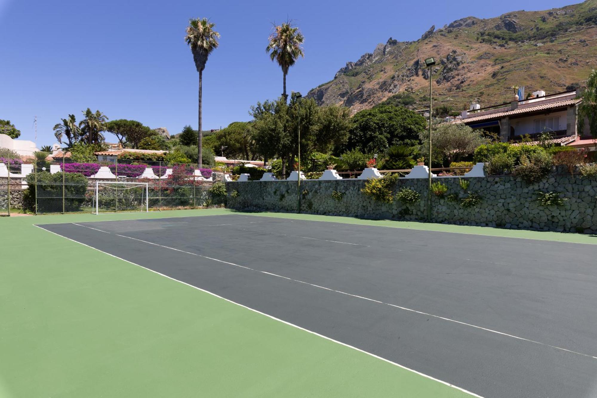 Villetta Con Giardino Esclusivo Di 1000 Mq, Piscina, Tennis, Calcio, Bocce Forio di Ischia Exterior foto