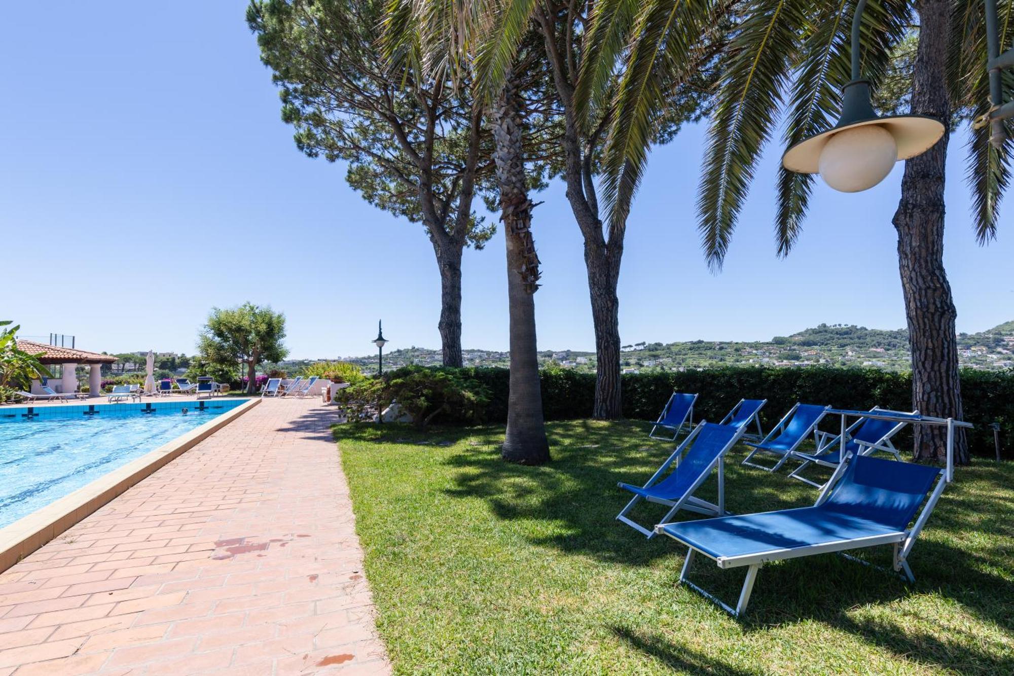 Villetta Con Giardino Esclusivo Di 1000 Mq, Piscina, Tennis, Calcio, Bocce Forio di Ischia Exterior foto